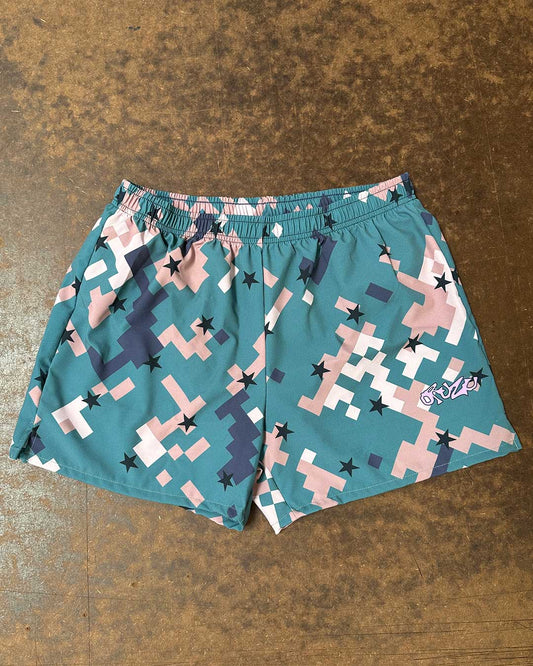 DAILY DEPOSIT 5" RUNNING SHORT - DIGI CAMO